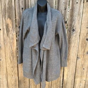 Verve Ami gray cardigan